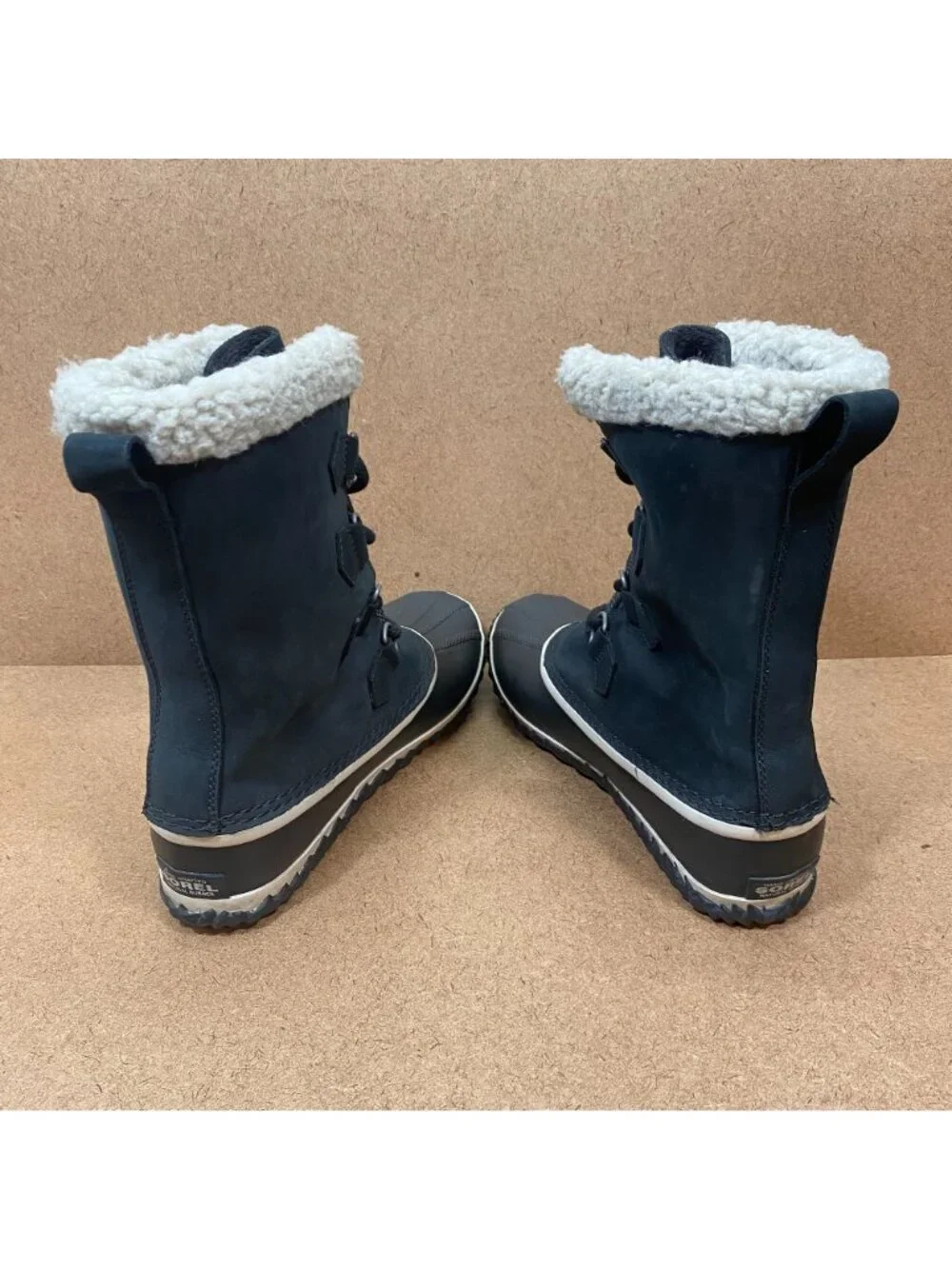 Sorel Caribou Womens Slim Waterproof Winter Snow Boots Black Size 8.5 Faux Fur